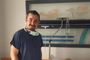 Opr.Dr. Erdem Özbek