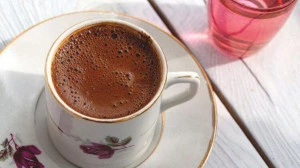 Tüp Mide Amliyatından Sonra Kahve Tüketimi